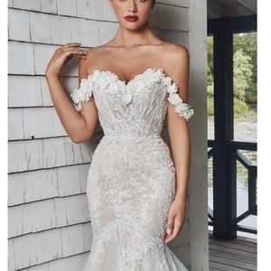 Calla Blanche Dakota wedding dress